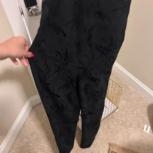 Leith Black Jacquard V-Neck Wide-Leg Jumpsuit – Size Small - Picture 4 of 4